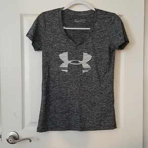 Loose Fit Under Armour Heat Gear T-shirt